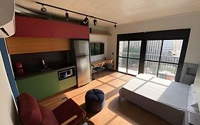Design Studio c/ vaga prox. Av Paulista e Augusta